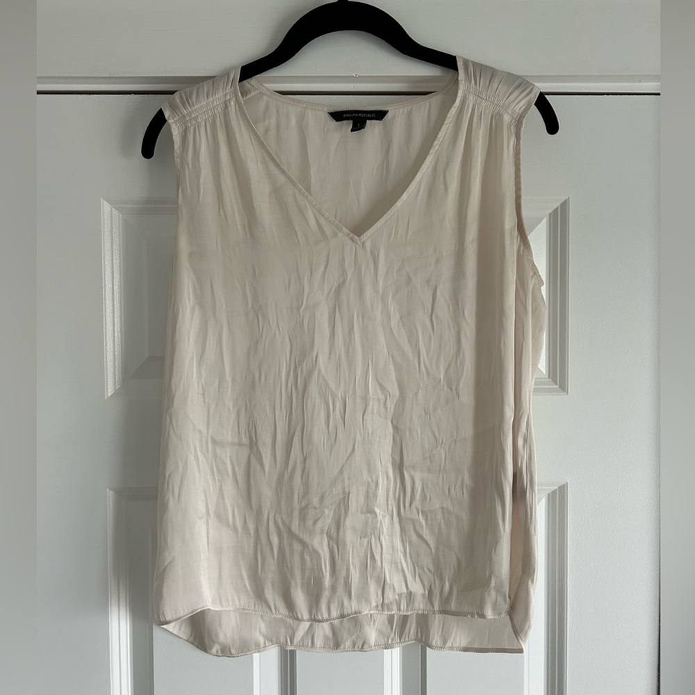 Banana Republic tank blouse